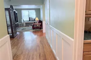 83-30 98th St, Woodhaven, NY 11421 - Photo 5