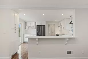 65 Hickory Ln, Bedford, NY 10506 - Photo 11