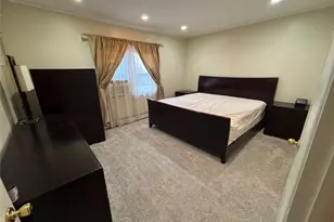 308 Lucille Ave, Elmont, NY 11003 - Photo 9