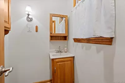 51 Marvin Street, Patchogue, NY 11772 - Photo 15