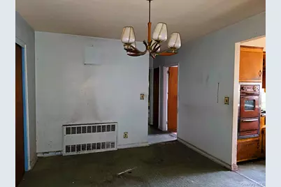 2887 Lamport Place, Bronx, NY 10465 - Photo 3