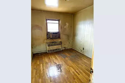 2887 Lamport Place, Bronx, NY 10465 - Photo 9