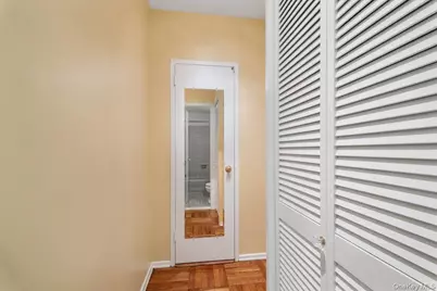 281 Garth Road #C3D, Scarsdale, NY 10583 - Photo 19