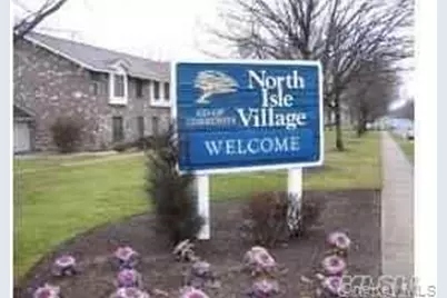 226 Pointe #226, Coram, NY 11727 - Photo 1