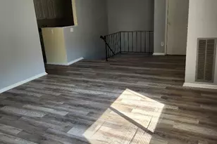 226 Pointe, Coram, NY 11727 - Photo 9