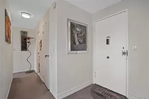 200 High Point Dr, Hartsdale, NY 10530 - Photo 15