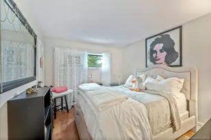 70 Fanning Ave, Hampton Bays, NY 11946 - Photo 15