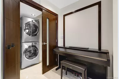 8318 58th Avenue, Middle Village, NY 11379 - Photo 43