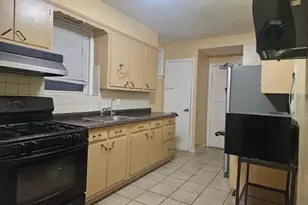 139-29 87th Rd, Jamaica, NY 11435 - Photo 7