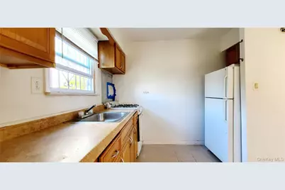 318 Beach 42nd Street, Arverne, NY 11691 - Photo 11