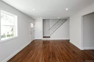 10 Smith, Yaphank, NY 11980 - Photo 5