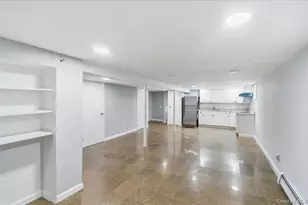 1040 Brookside Ave, Uniondale, NY 11553 - Photo 23