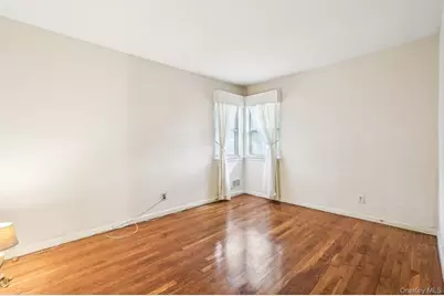 71 Dora Lane, New Rochelle, NY 10804 - Photo 13