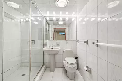 71 Dora Lane, New Rochelle, NY 10804 - Photo 29