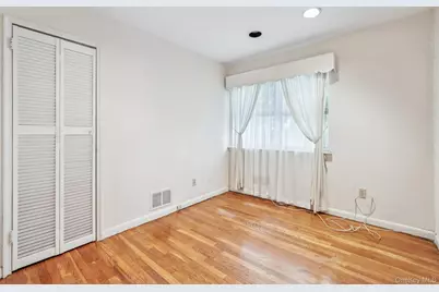 71 Dora Lane, New Rochelle, NY 10804 - Photo 15