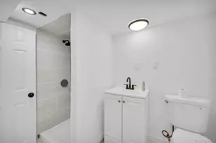 148 S 13th Ave, Mount Vernon, NY 10550 - Photo 23