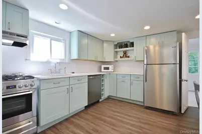 42 Campwoods Grounds, Ossining, NY 10562 - Photo 7