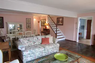 25 Pinetree Ln, Levittown, NY 11756 - Photo 5