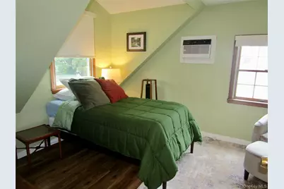 25 Pinetree Lane, Levittown, NY 11756 - Photo 17