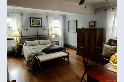 25 Pinetree Lane, Levittown, NY 11756 - Photo 13