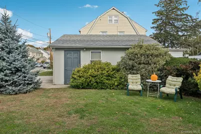 143 Broad Street, Williston Park, NY 11596 - Photo 13