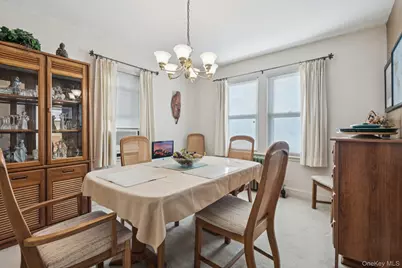 143 Broad Street, Williston Park, NY 11596 - Photo 5