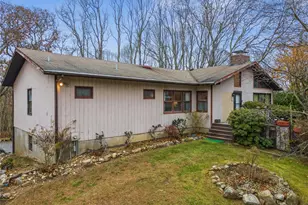 70 Fairview Ave, Montauk, NY 11954 - Photo 5