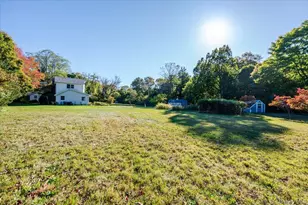 27 Cold Spring Hills Rd, Huntington, NY 11743 - Photo 29