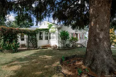 15 E Dogwood Drive, Poughkeepsie, NY 12601 - Photo 3