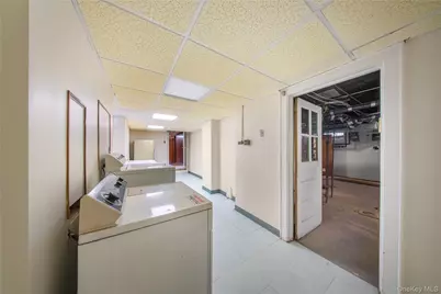 83 Dartmouth Street, Forest Hills, NY 11375 - Photo 41