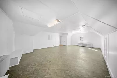 83 Dartmouth Street, Forest Hills, NY 11375 - Photo 35