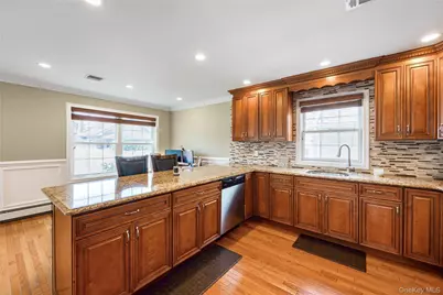 2758 Harvard Place, Baldwin, NY 11510 - Photo 7