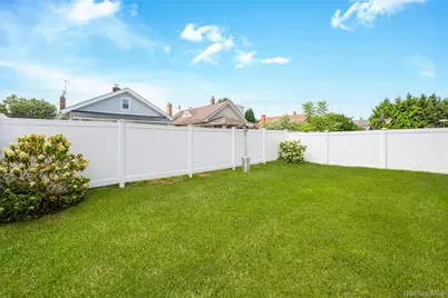 2758 Harvard Place, Baldwin, NY 11510 - Photo 25