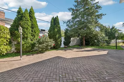 5 Valley Lane W, Woodmere, NY 11581 - Photo 27