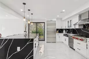 5 Valley Ln W, Woodmere, NY 11581 - Photo 9