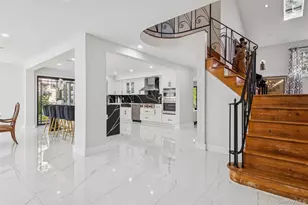 5 Valley Ln W, Woodmere, NY 11581 - Photo 3