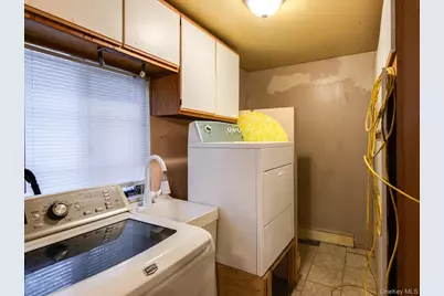 88 Buckingham Avenue, Poughkeepsie, NY 12601 - Photo 13