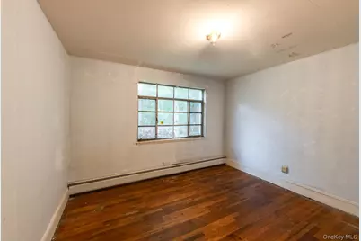 88 Buckingham Avenue, Poughkeepsie, NY 12601 - Photo 19