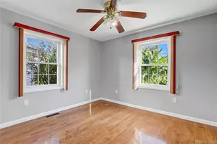 32 3rd Ave, New Hyde Park, NY 11040 - Photo 17