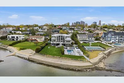 135 Kensington Oval, New Rochelle, NY 10805 - Photo 1