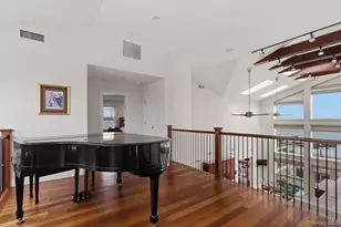 135 Kensington Oval, New Rochelle, NY 10805 - Photo 25