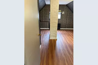 191 Acre Lane, Hicksville, NY 11801 - Photo 9