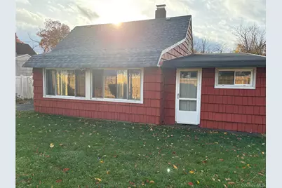 191 Acre Lane, Hicksville, NY 11801 - Photo 13