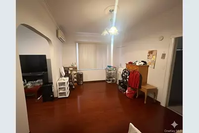 50-29 39th Place, Long Island City, NY 11104 - Photo 5