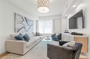 218 Middle Neck Rd, Great Neck, NY 11021 - Photo 19