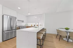 218 Middle Neck Rd, Great Neck, NY 11021 - Photo 21