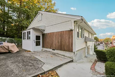 166 Park Hill Ave Yonkers, Yonkers, NY 10705 - Photo 23