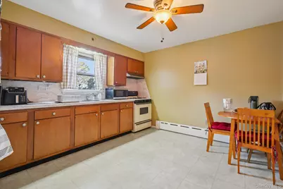 166 Park Hill Ave Yonkers, Yonkers, NY 10705 - Photo 5