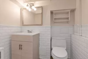 26 Cheshire Rd, Inwood, NY 11096 - Photo 17