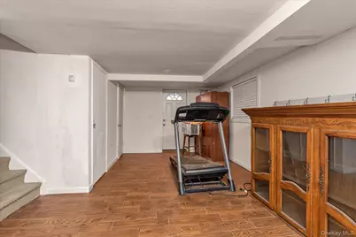 26 Cheshire Road, Inwood, NY 11096 - Photo 15